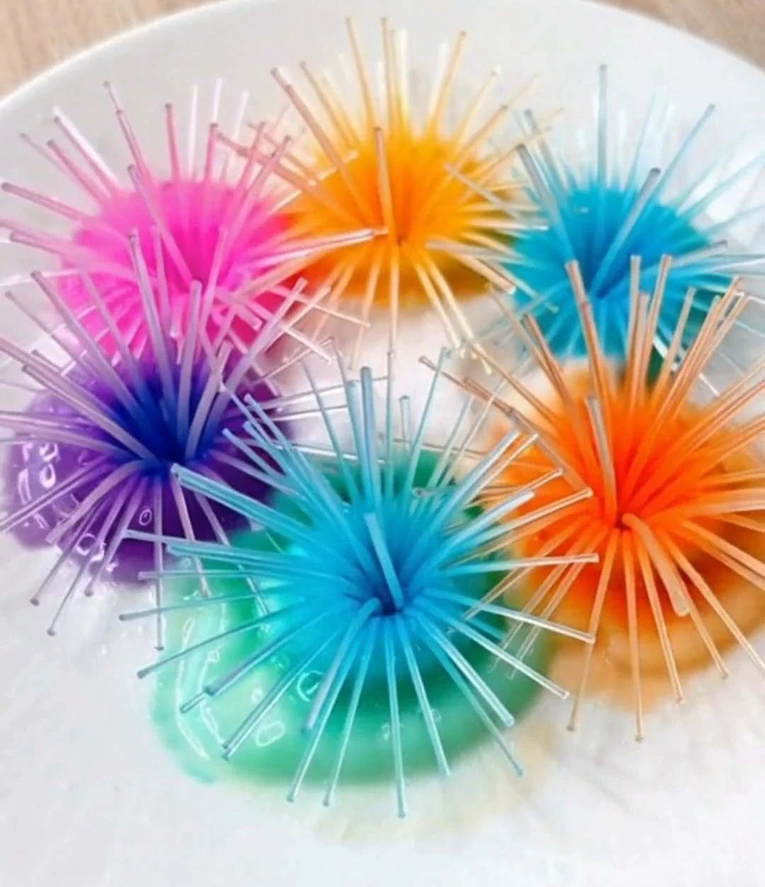 Spiky Rainbow Lines