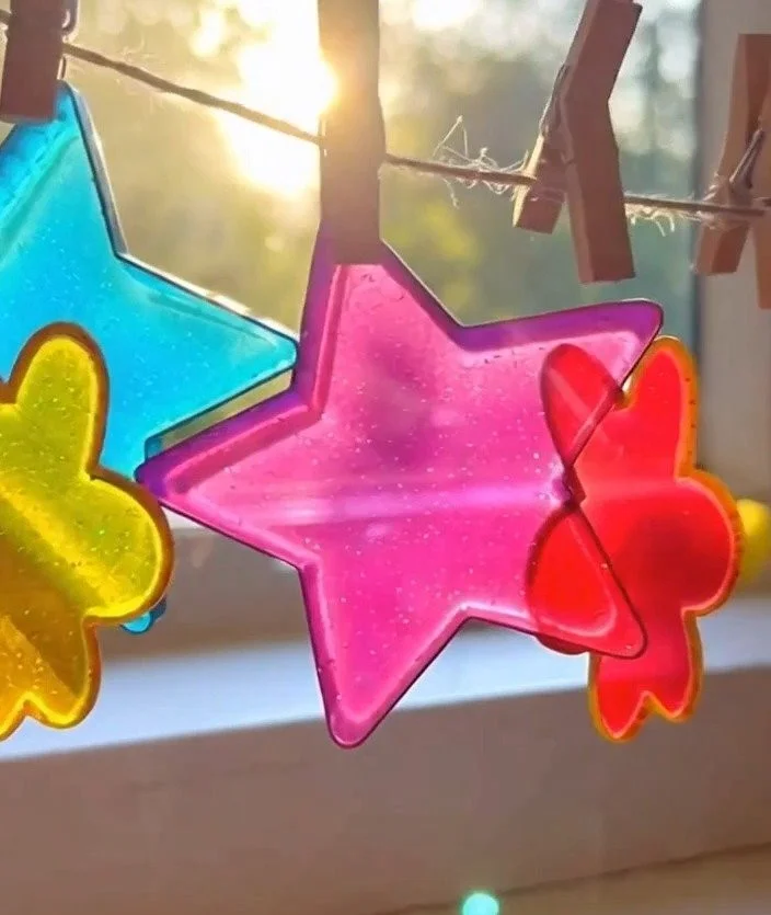 Sustainable Suncatchers That Glow in the Sunlight