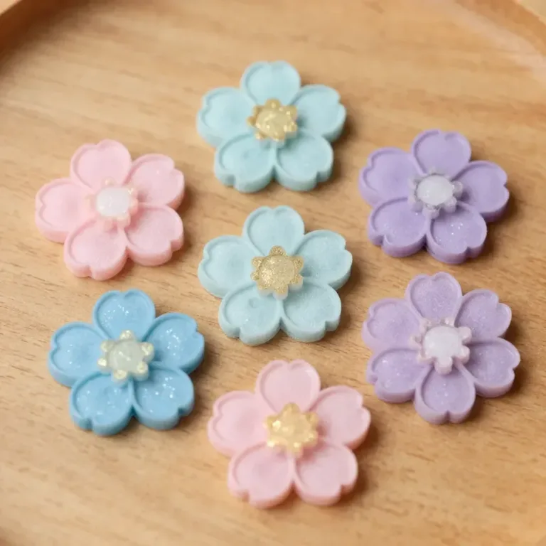 Beautiful clear glue flower ornaments showcasing vibrant colors and unique designs.