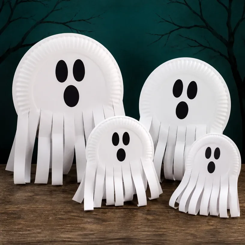 Halloween ghosts paper plates | Ghost paper plate crafts for preschoolers, Halloween crafts preschool, Homemade halloween decorations